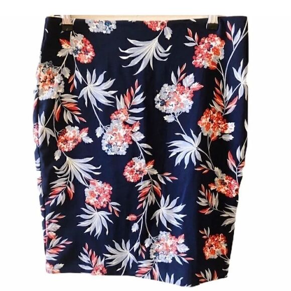 ANN TAYLOR FACTORY PENCIL FLOWERY SKIRT - Picture 1 of 4